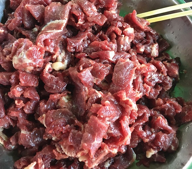 新鲜黄牛肉.jpg